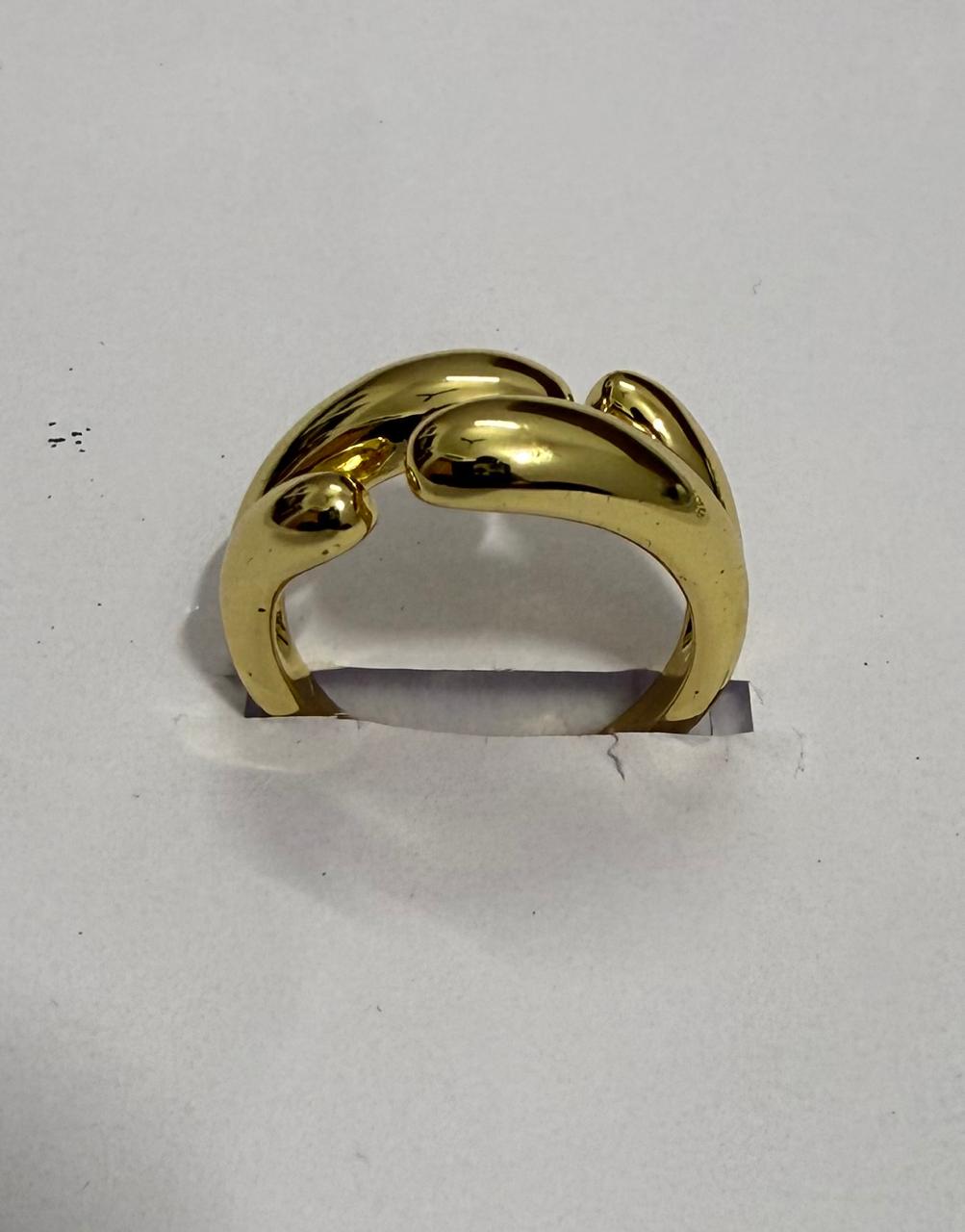Modern Link Ring