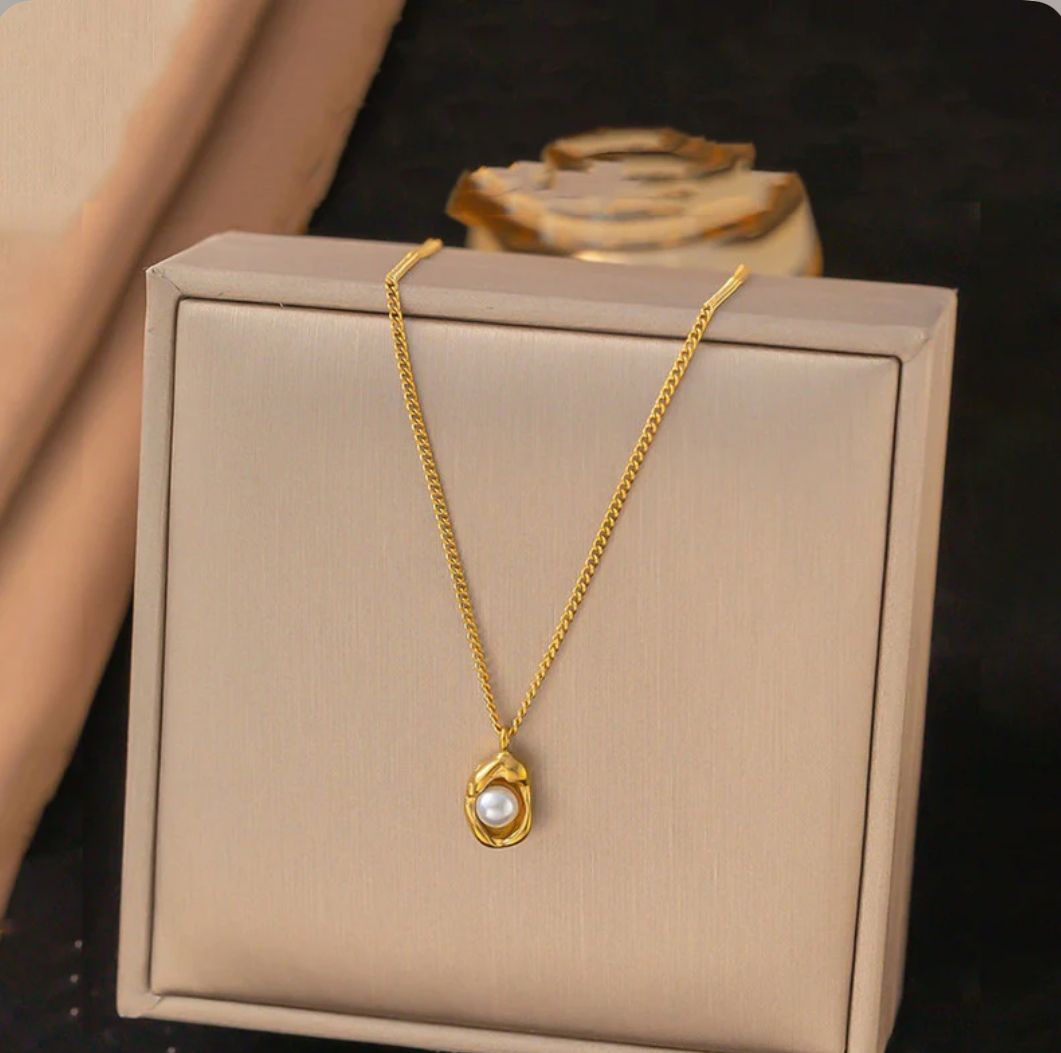 18K "Luna Nest" Gold Plated Stainless Steel Anti Tarnish Pearl Studded Contemporary Pendant Necklace