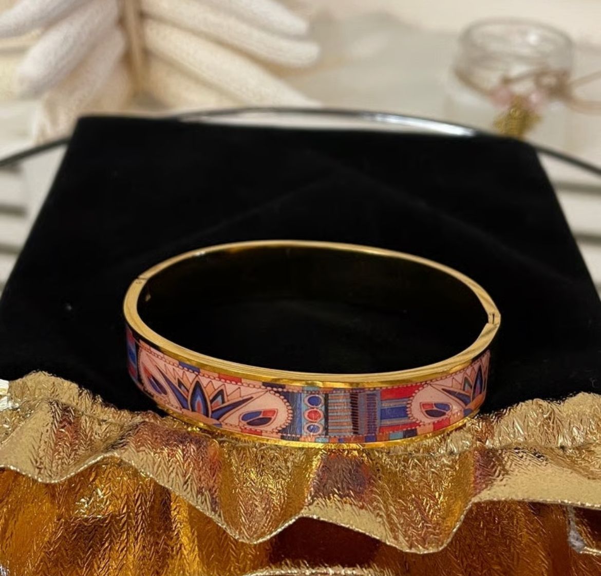 18K Gold-Plated Enamel Patterned Bangle Anti-Tarnish Finish