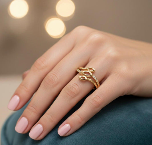 Golden Leaf Loop Adjustable Ring