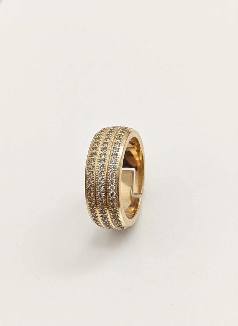 Elegant Stone Ring