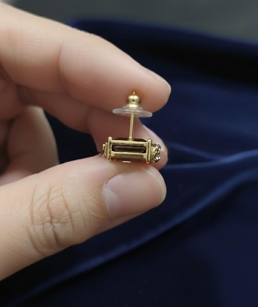 Elegant rectangular royal blue crystal stud earrings