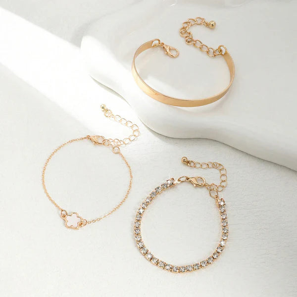 Set Of 3 White Clover Bracelet