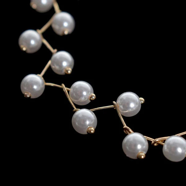 Pearl Studded Single Layer Necklace