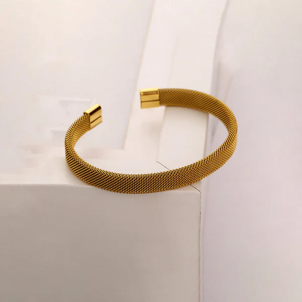 Gold Plated Stainless Steel Anti Tarnish Mesh Statement Cuff Bracelet