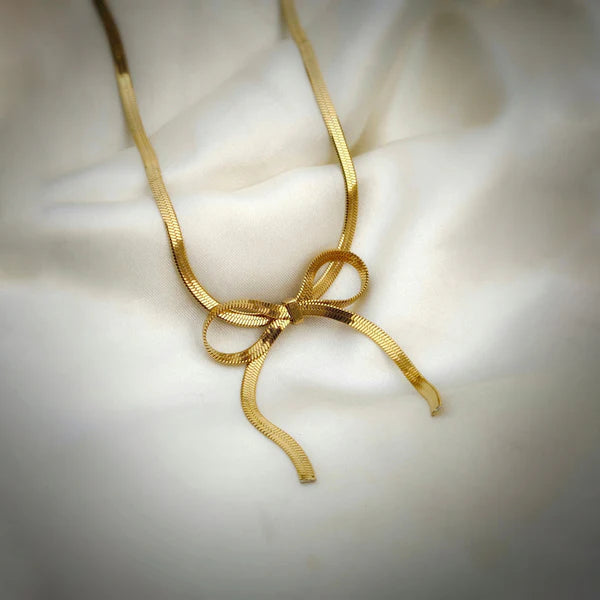 Gold-Plated Anti Tarnish Infinity Bow Choker Necklace