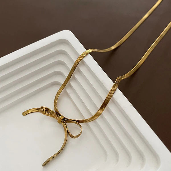 Gold-Plated Anti Tarnish Infinity Bow Choker Necklace
