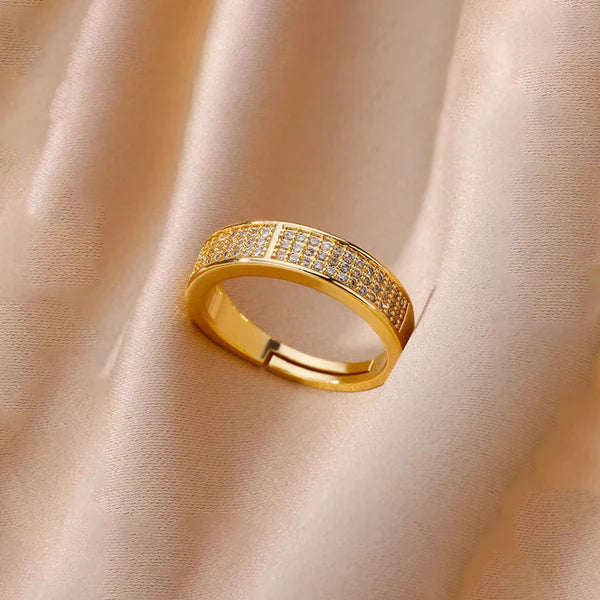 AD Studded Adjustable Finger Ring