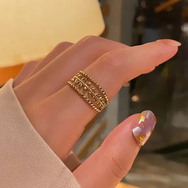 Contemporary Adjustable Ring