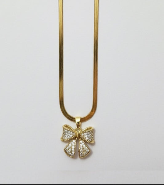 Sparkling Bow Necklace