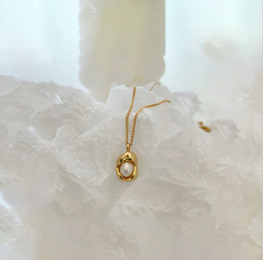 18K "Luna Nest" Gold Plated Stainless Steel Anti Tarnish Pearl Studded Contemporary Pendant Necklace