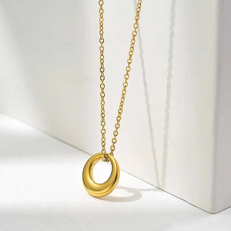 18K Gold Plated Stainless Steel Anti Tarnish Geometric Circle Pendant Necklace