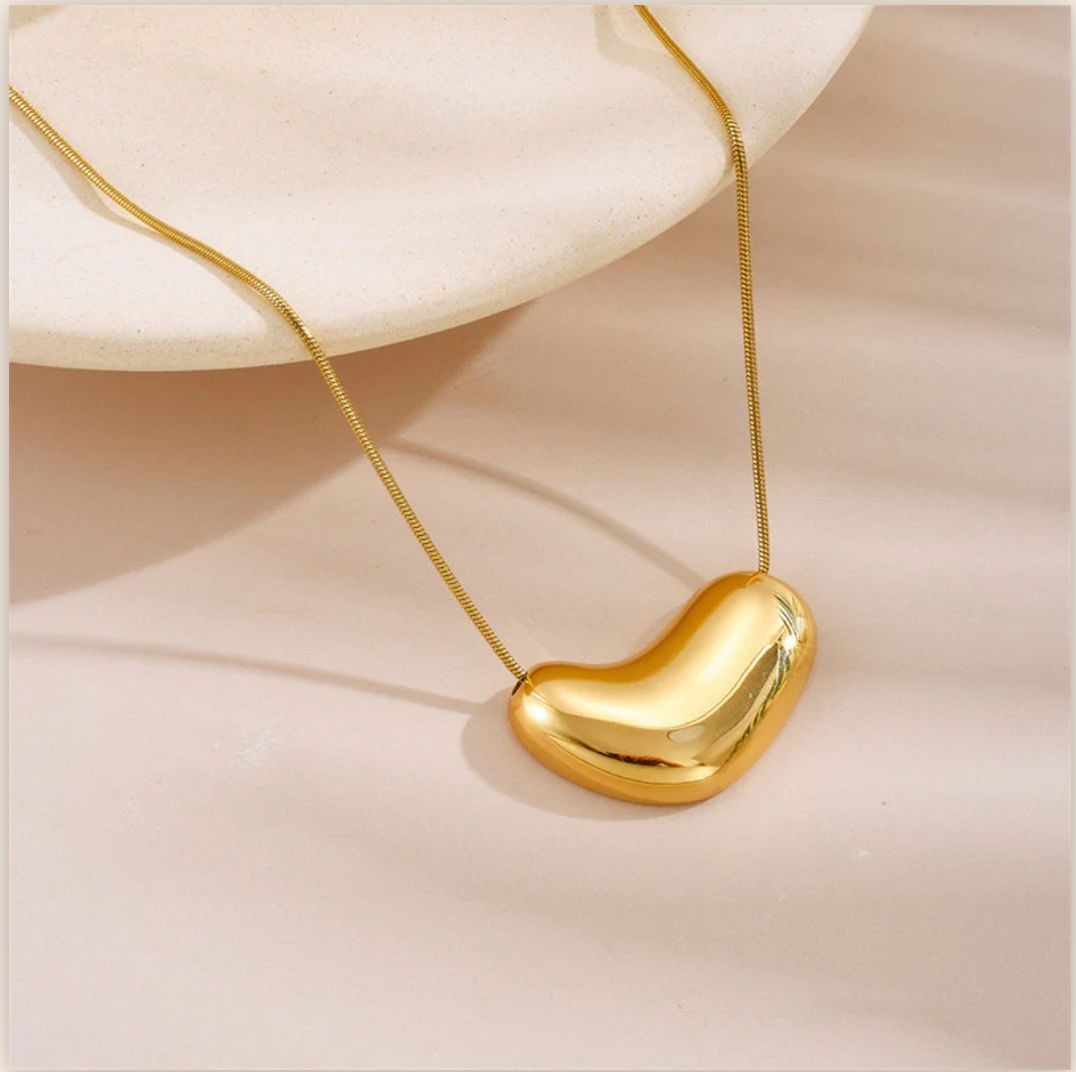 18K Gold Plated Stainless Steel Anti Tarnish Golden Bean Pendant Necklace