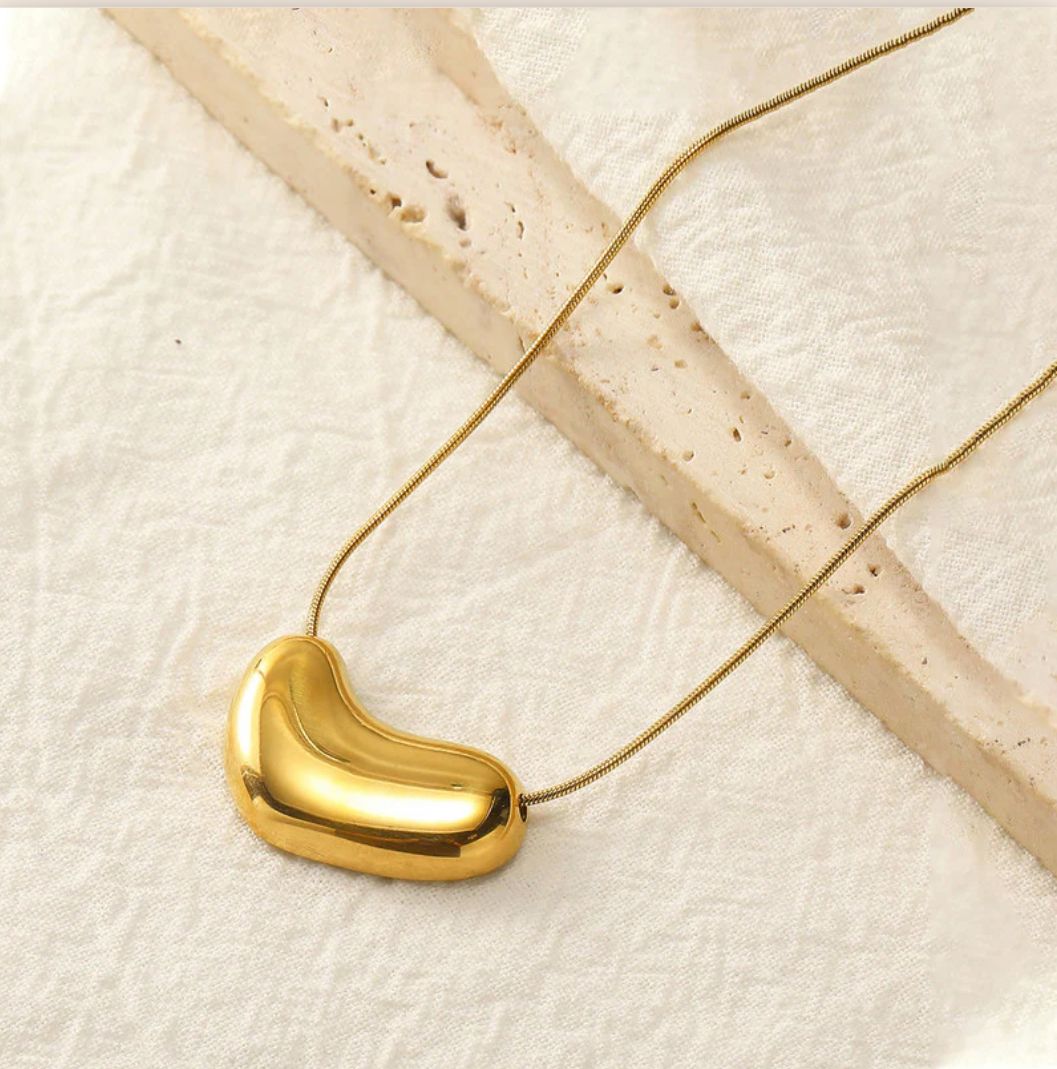 18K Gold Plated Stainless Steel Anti Tarnish Golden Bean Pendant Necklace