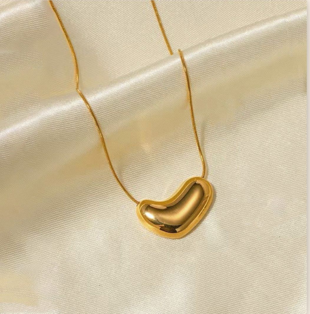 18K Gold Plated Stainless Steel Anti Tarnish Golden Bean Pendant Necklace