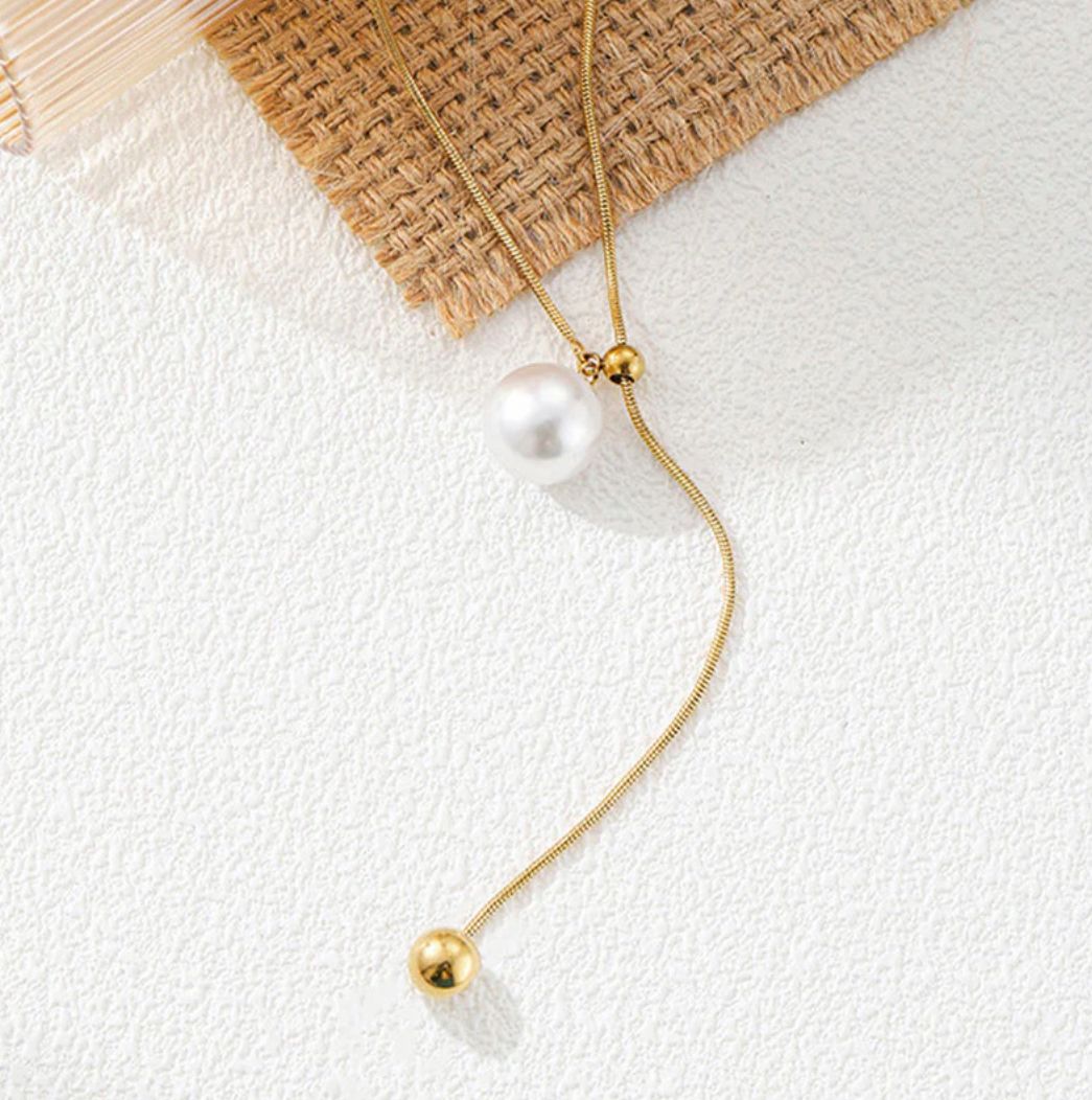 18K Gold Plated Stainless Steel Anti Tarnish Pearl Studded Pendant Necklace