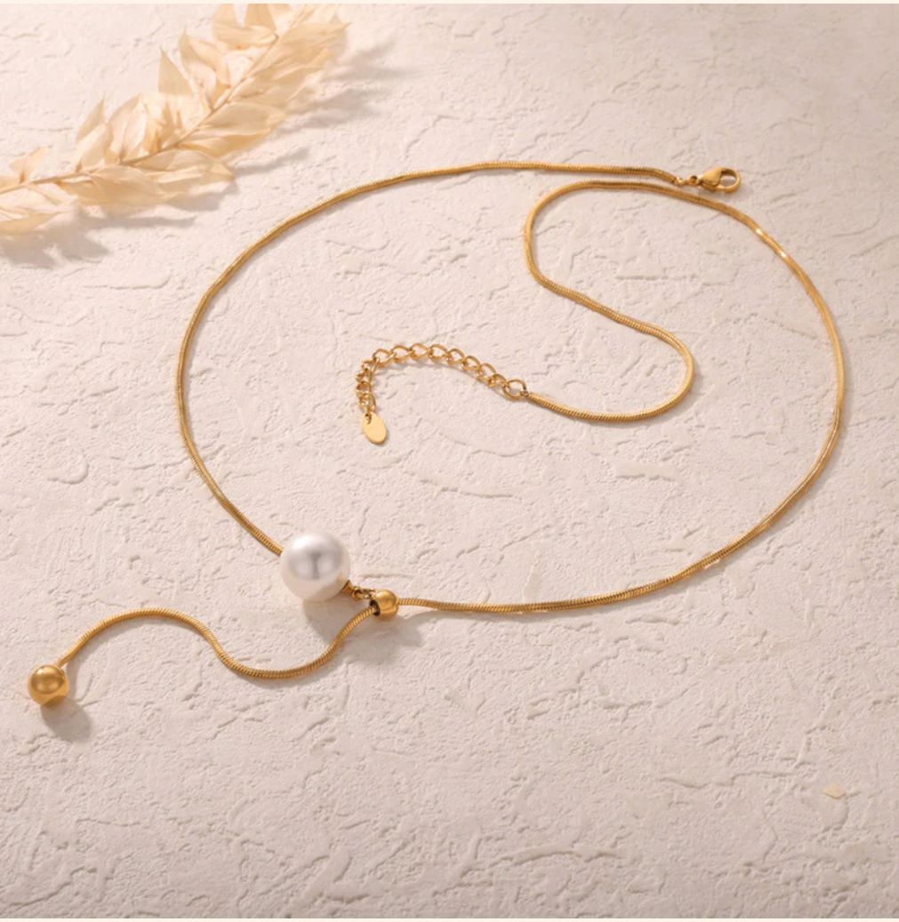 18K Gold Plated Stainless Steel Anti Tarnish Pearl Studded Pendant Necklace