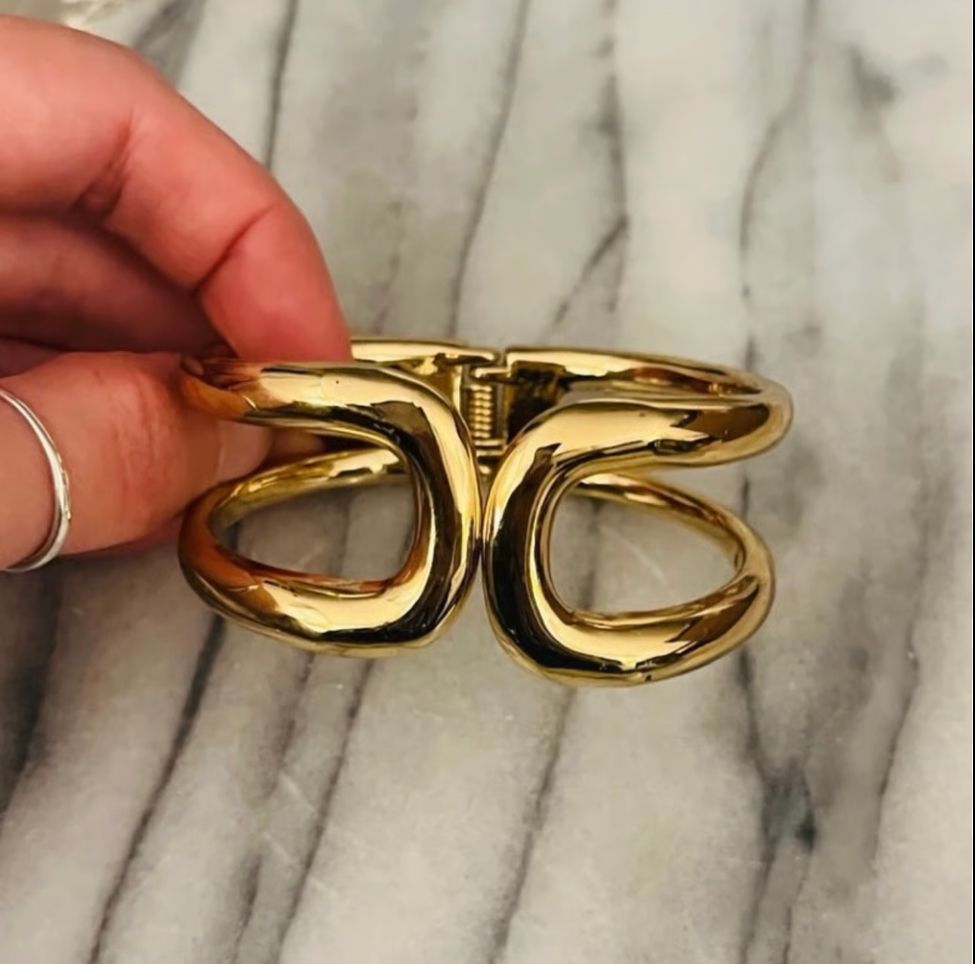 18K Gold-Plated Anti Tarnish Front Open Designer Cuff Bracelet