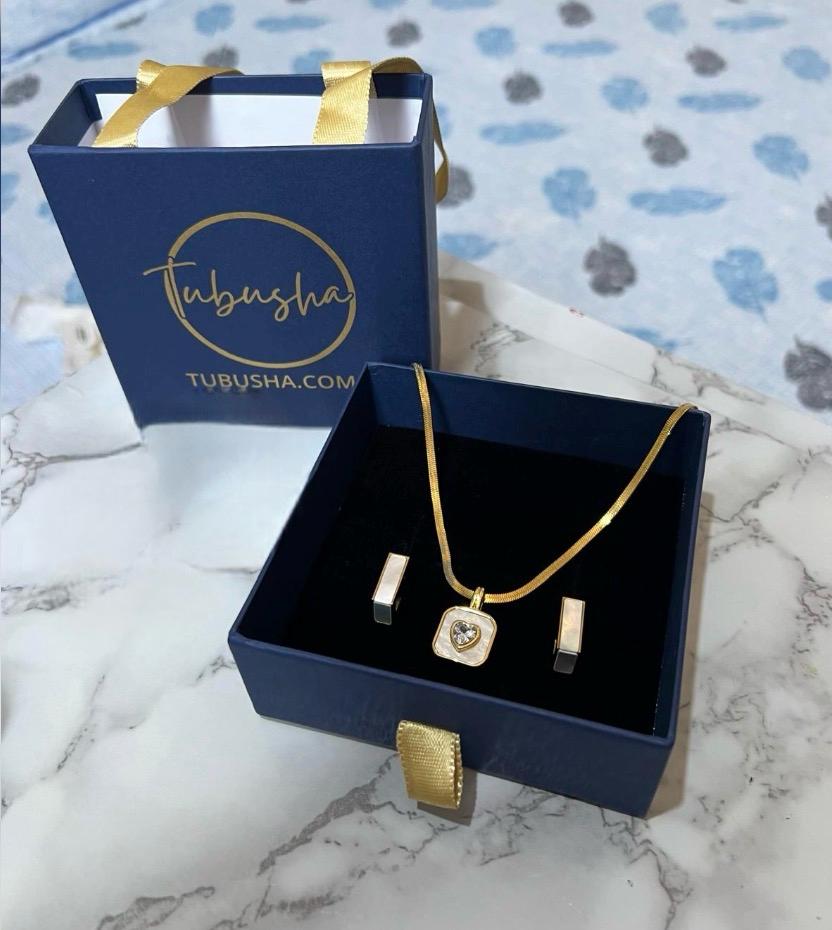 (COMBO) Mother-of-Pearl Necklace + Geometric Earrings Set