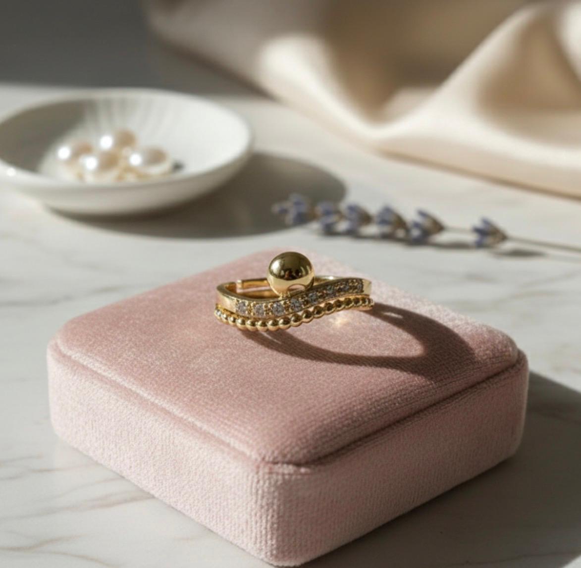 Luna Curve Crystal Ring