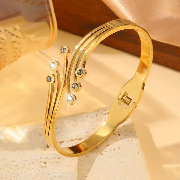Contemporary Anti Tarnish Geometric Bracelet