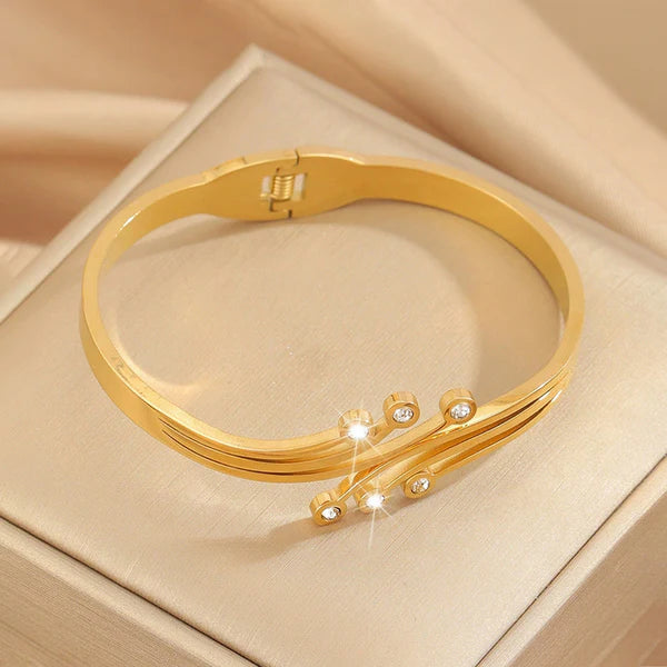Contemporary Anti Tarnish Geometric Bracelet