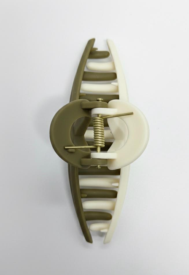 Matte Dual-Tone Hair Claw