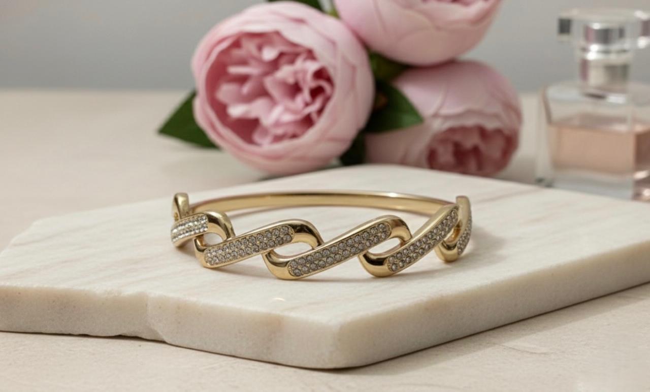 Crystal Link Elegance Bracelet