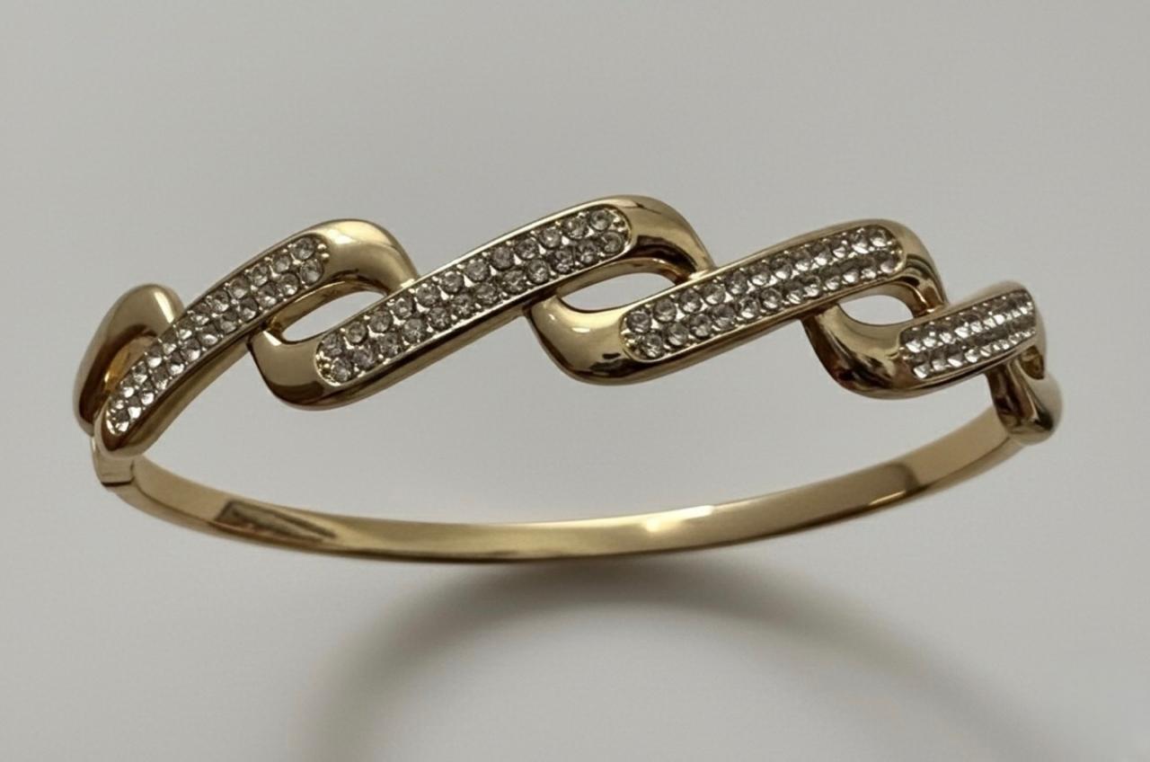 Crystal Link Elegance Bracelet