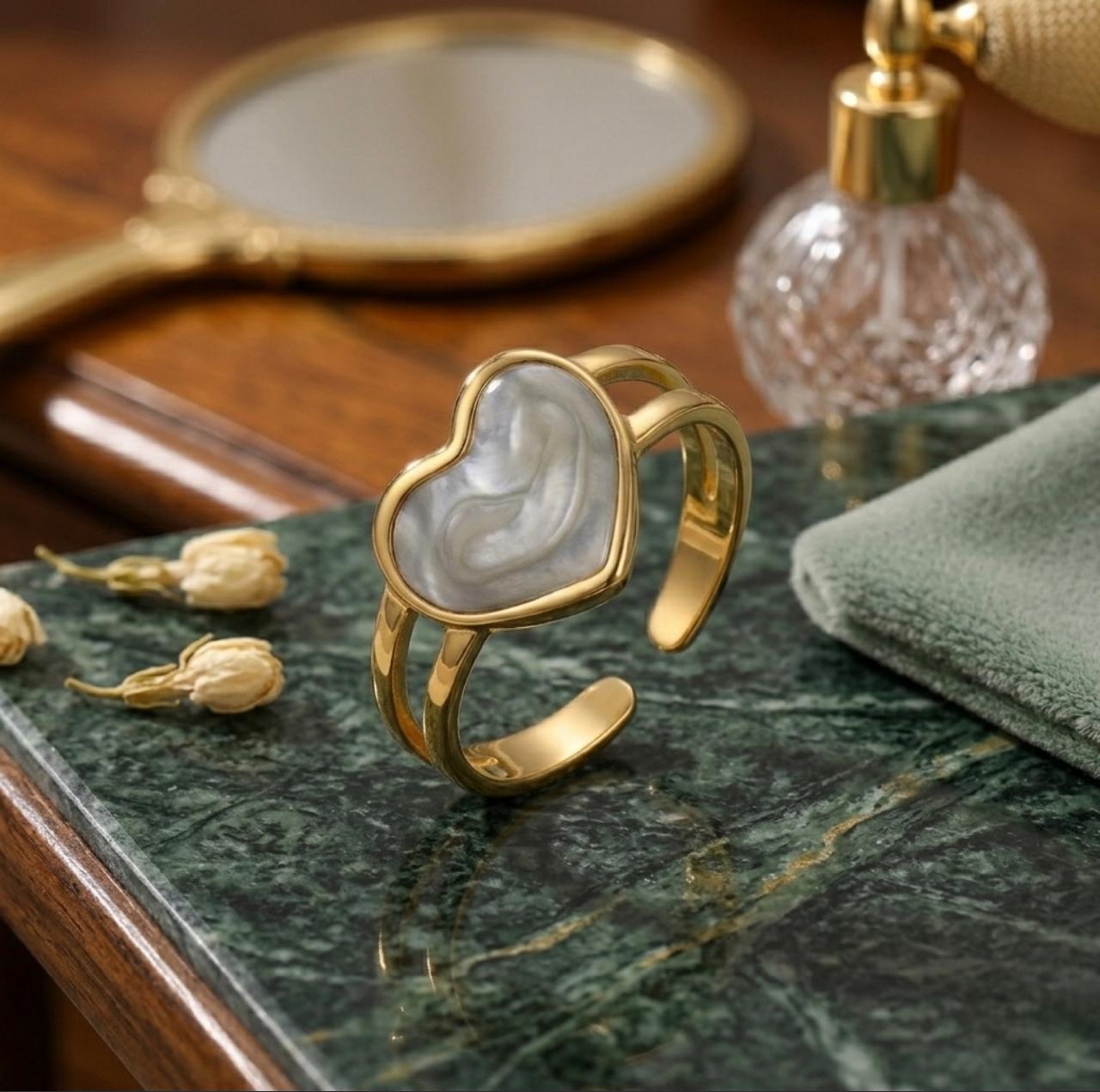 LoveShell Adjustable Ring