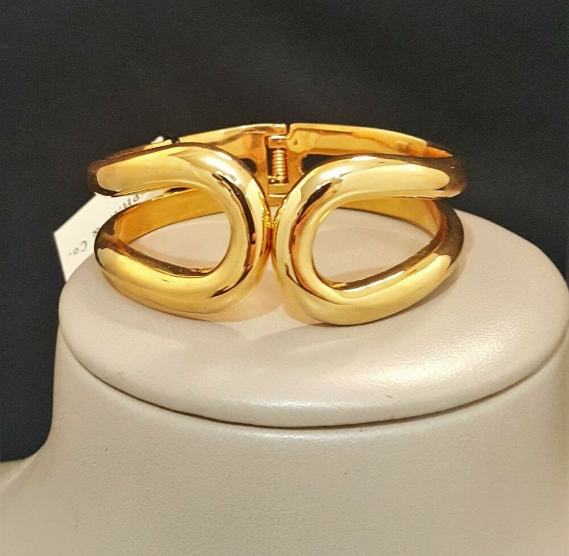 18K Gold-Plated Anti Tarnish Front Open Designer Cuff Bracelet
