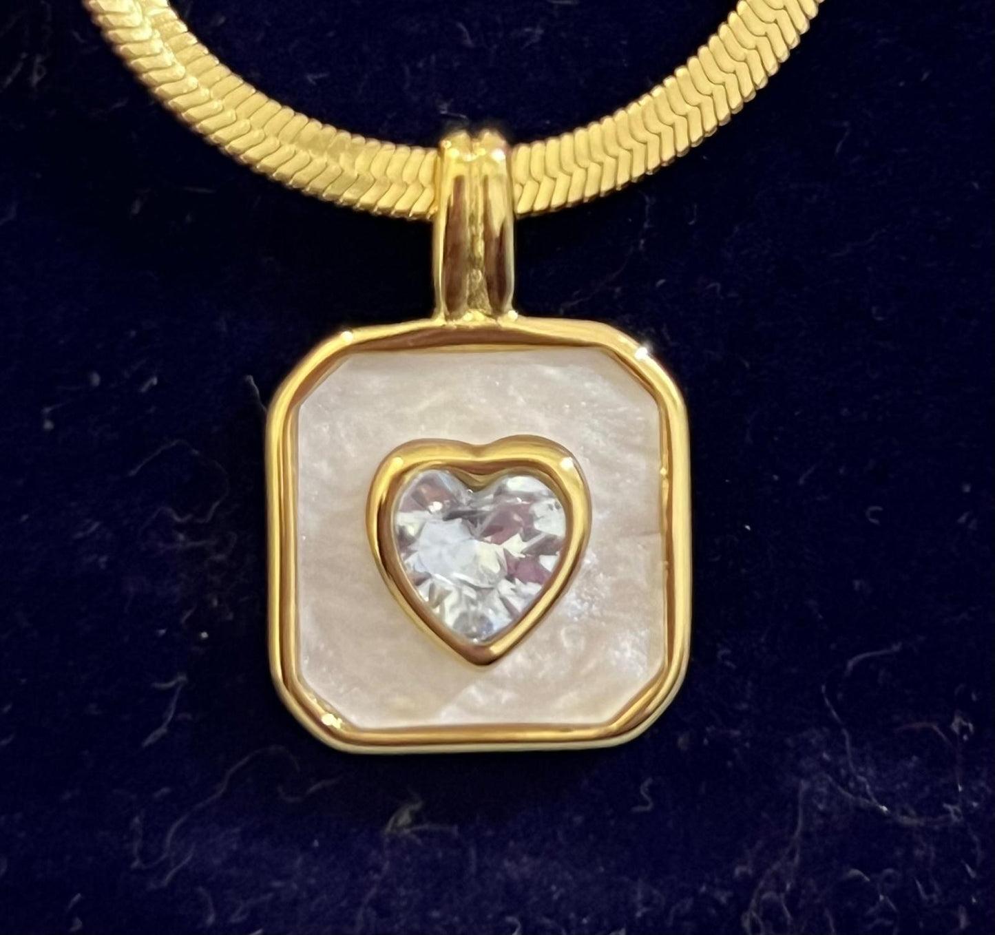 Mother-of-Pearl Heart Pendant Necklace