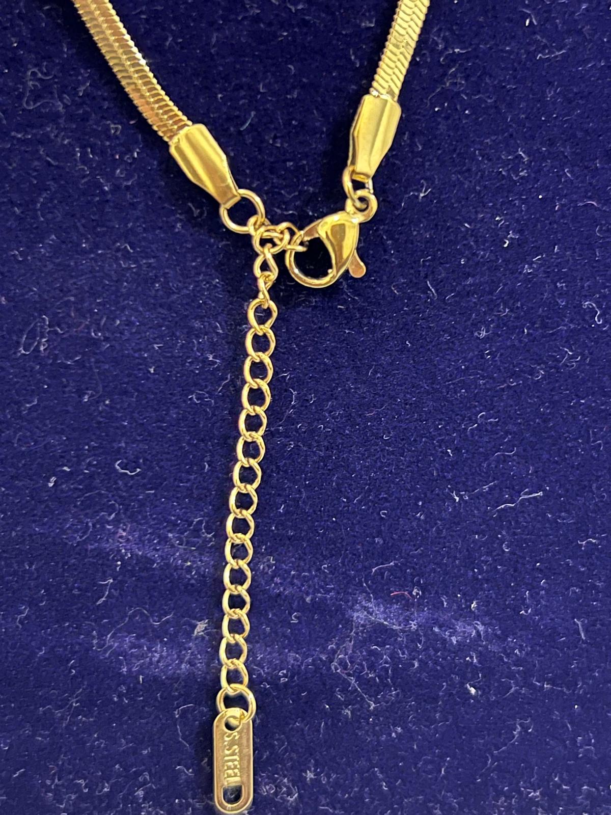 Mother-of-Pearl Heart Pendant Necklace