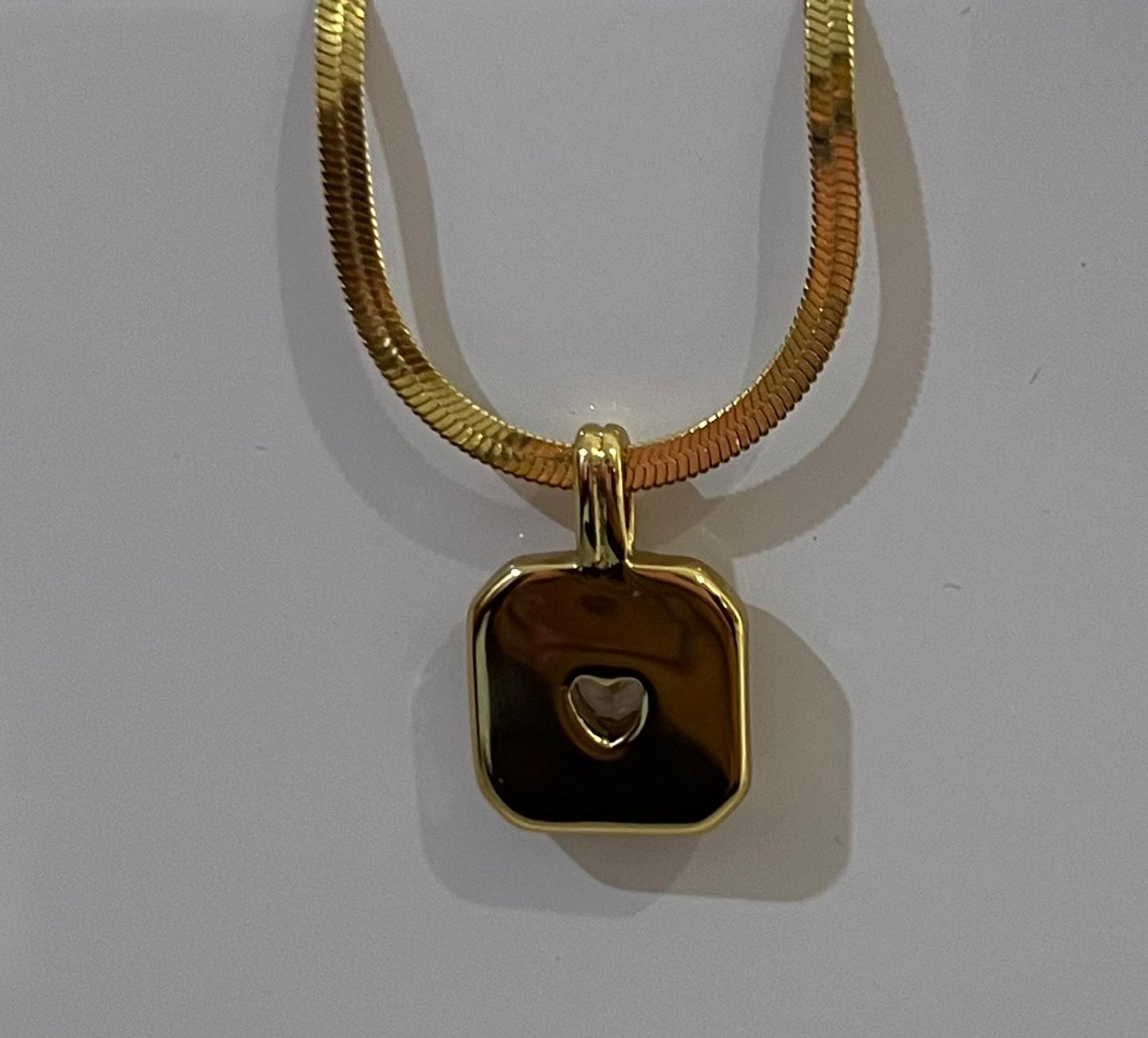 Mother-of-Pearl Heart Pendant Necklace