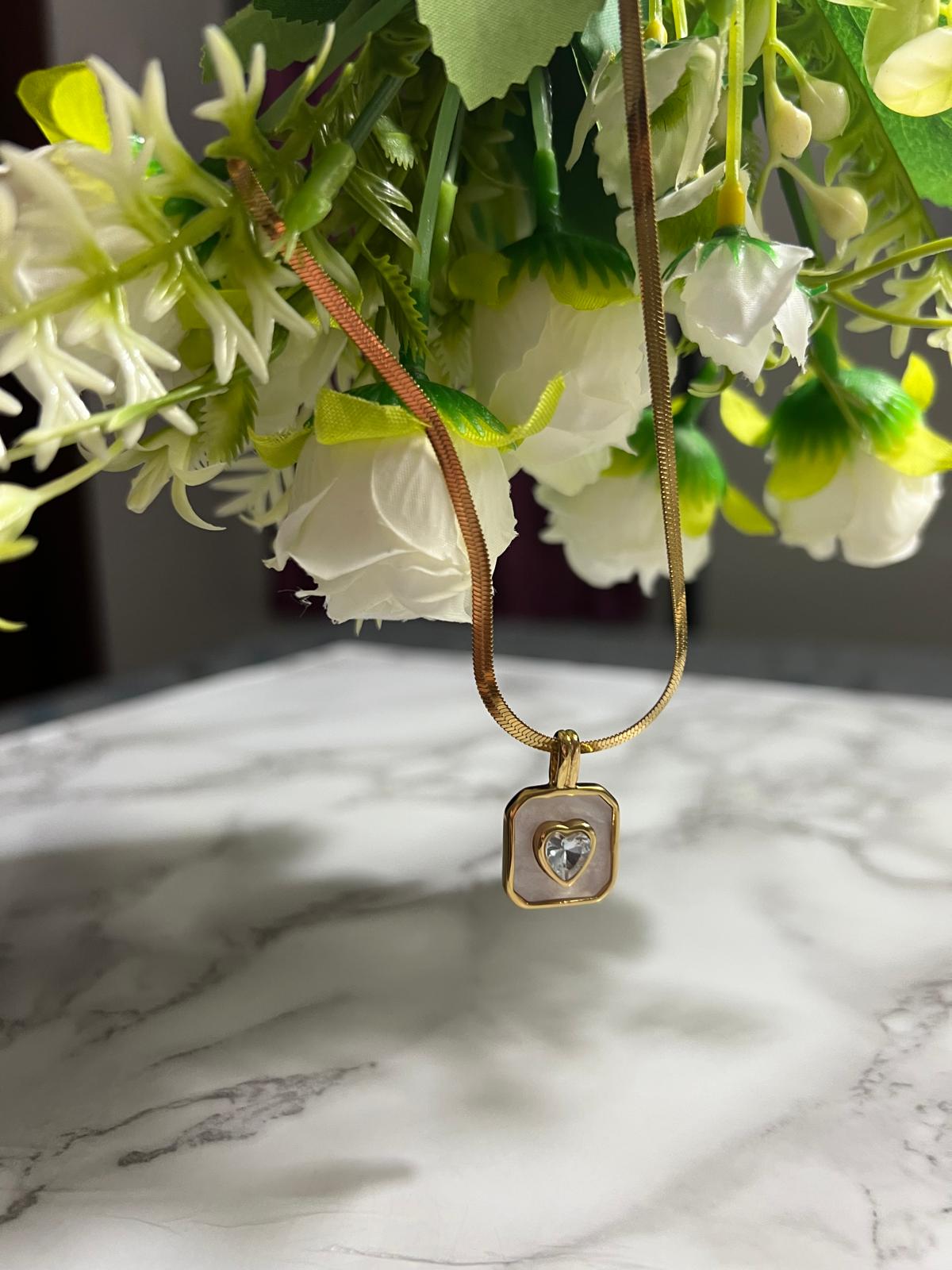 Mother-of-Pearl Heart Pendant Necklace