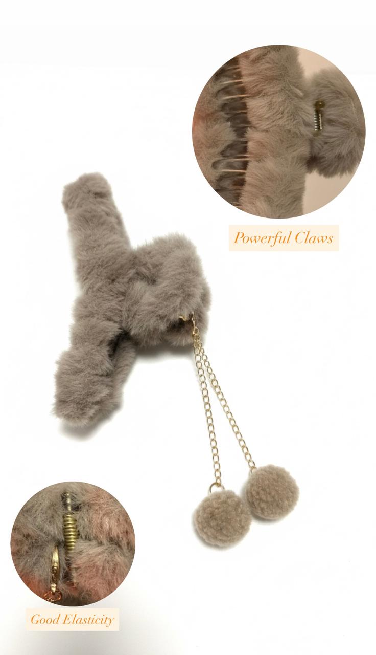 Furry Pom-Pom Hair Claw