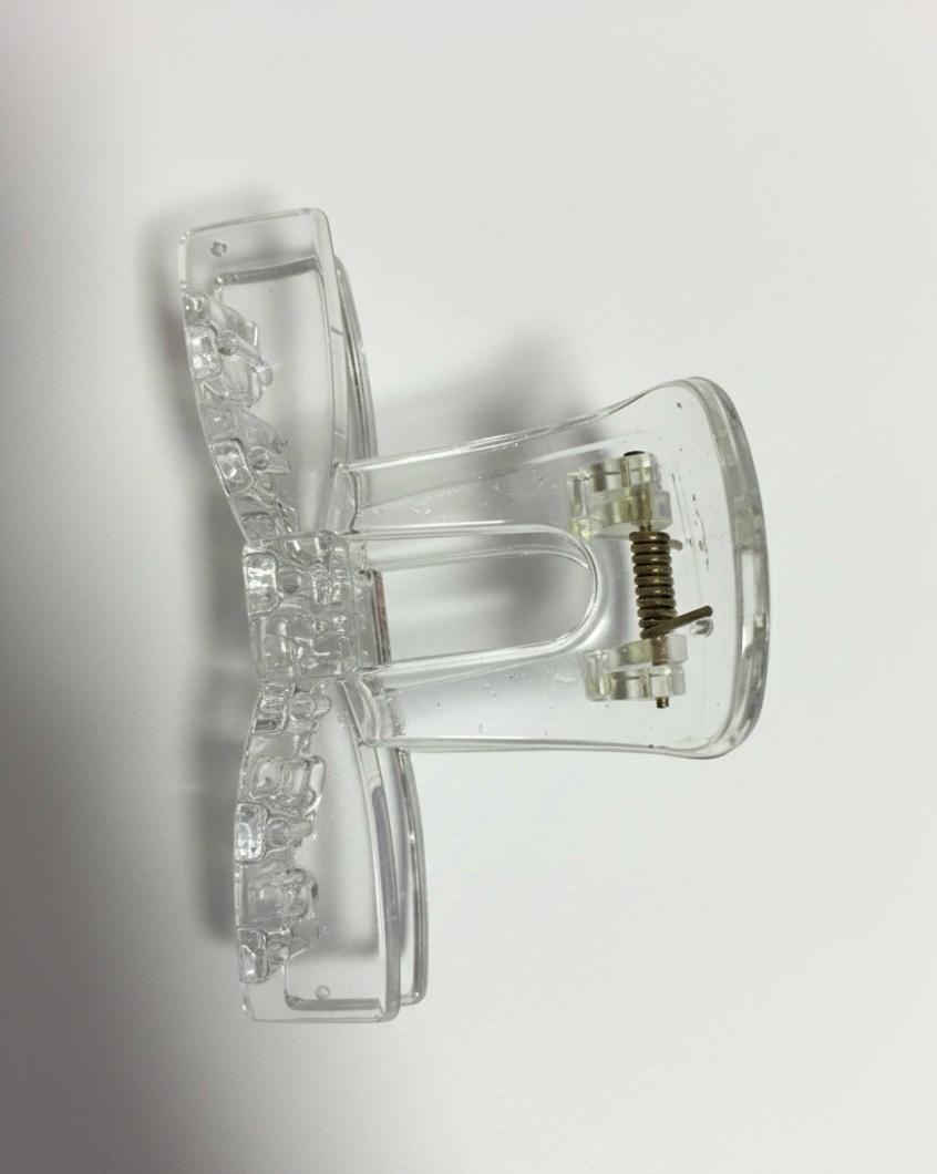 Crystal Gradient Claw