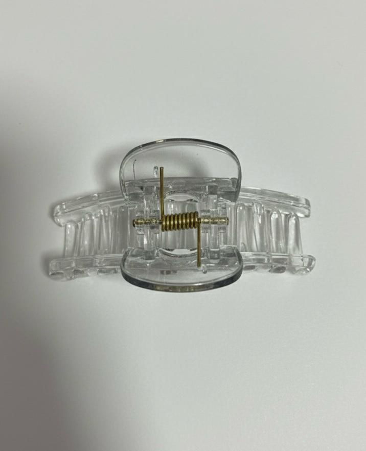 Crystal Gradient Claw