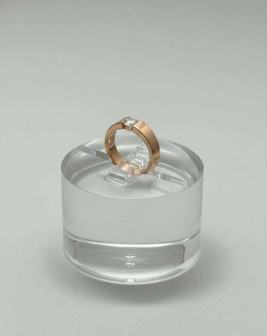 Minimal Clear Stone Band Ring