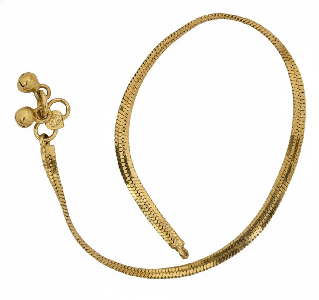 Sleek Gold Chain Anklet
