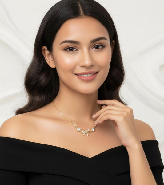 Dainty Ribbon Shine Necklace