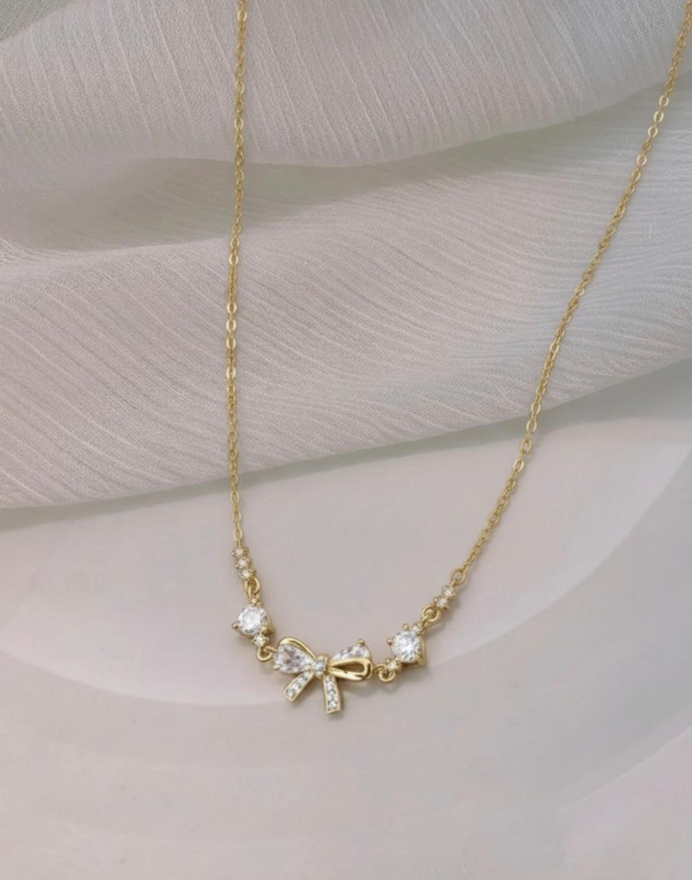 Dainty Ribbon Shine Necklace