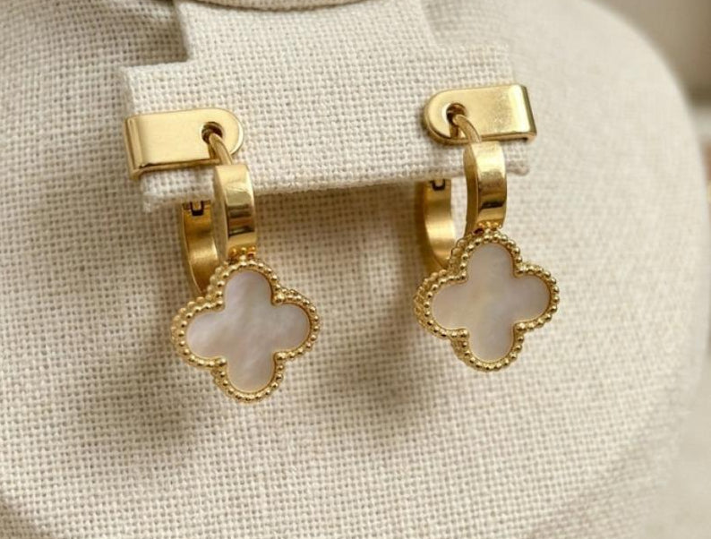 Golden Clover Grace Earrings