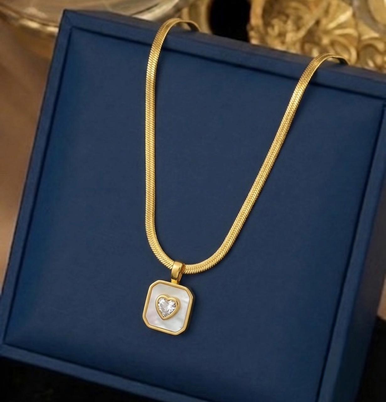 Mother-of-Pearl Heart Pendant Necklace